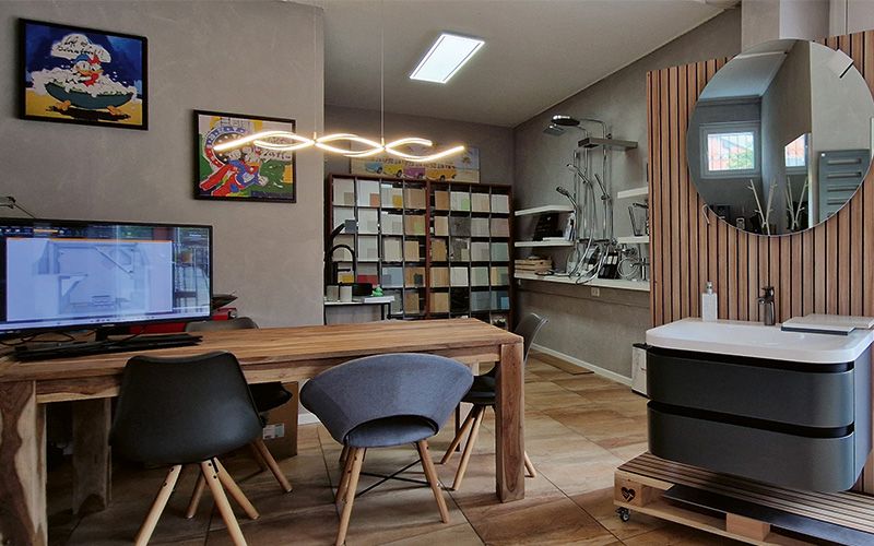 Neues Service-Angebot der Perper GmbH: Büro mit Bad-Ausstellung Neues Service-Angebot der Perper GmbH: Büro mit Bad-Ausstellung