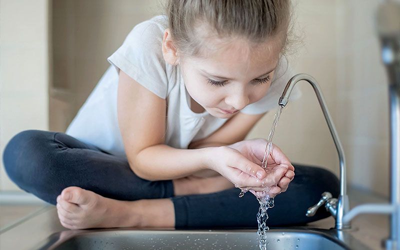 Hart, aber herzlich: Kalk im Trinkwasser Hart, aber herzlich: Kalk im Trinkwasser